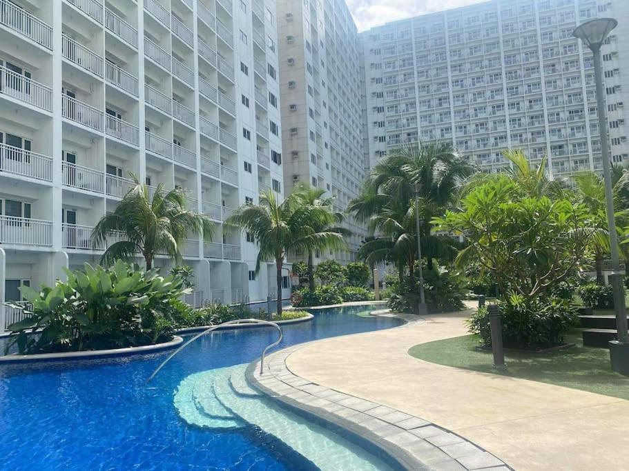 Shore 1 & 3 Residences Moa 1Br With Balcony By Darpm Manila Eksteriør billede