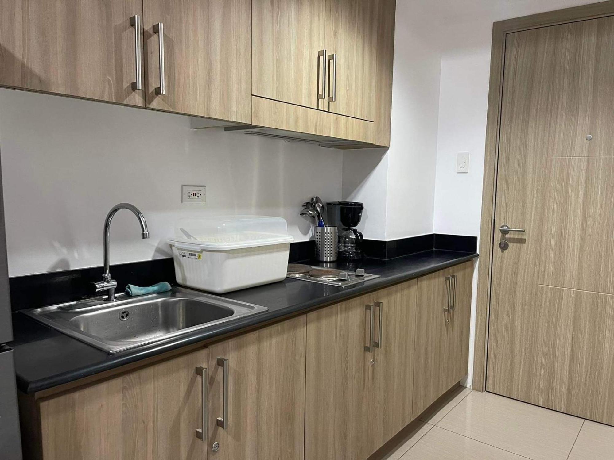 Shore 1 & 3 Residences Moa 1Br With Balcony By Darpm Manila Eksteriør billede