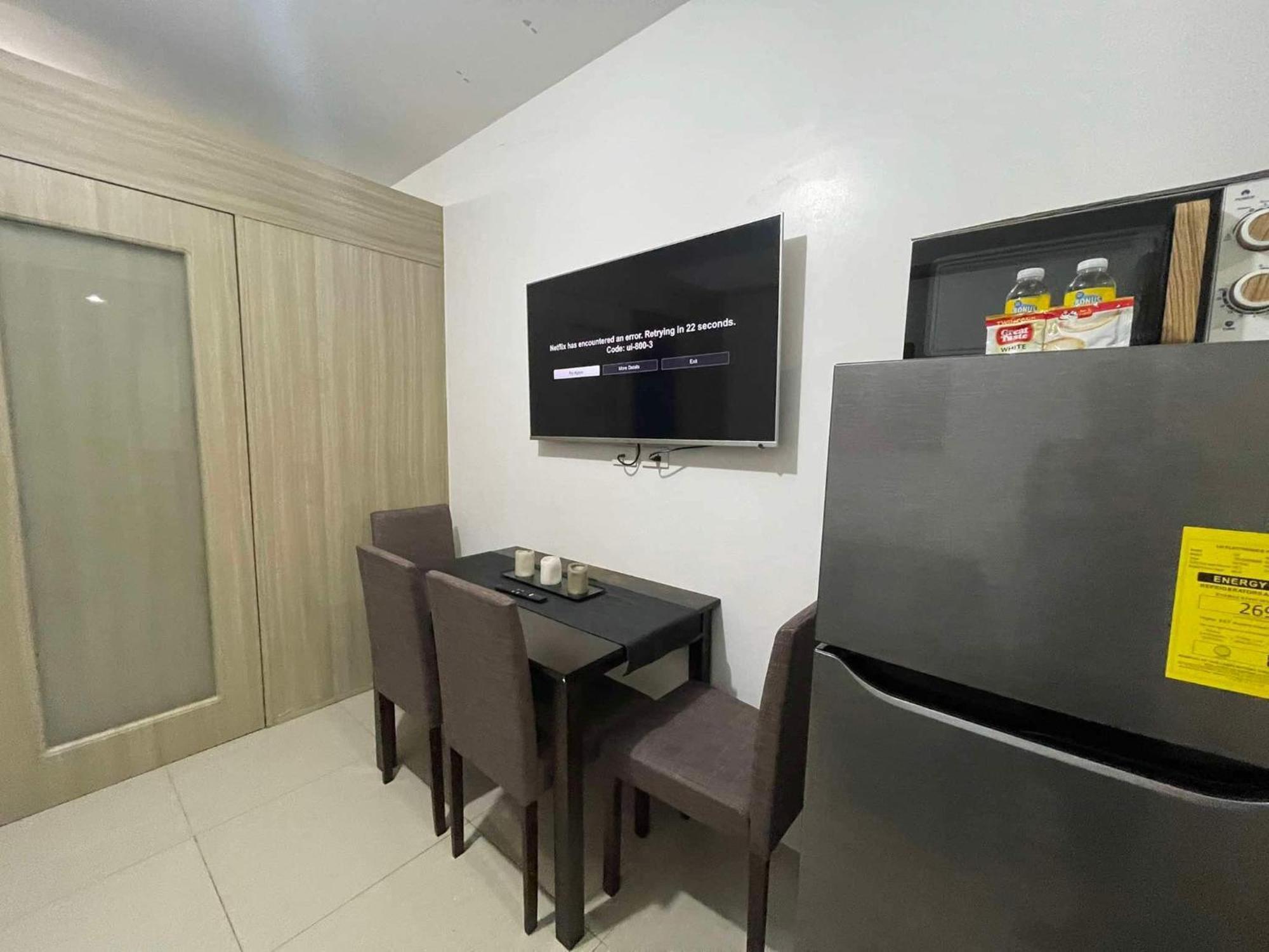Shore 1 & 3 Residences Moa 1Br With Balcony By Darpm Manila Eksteriør billede