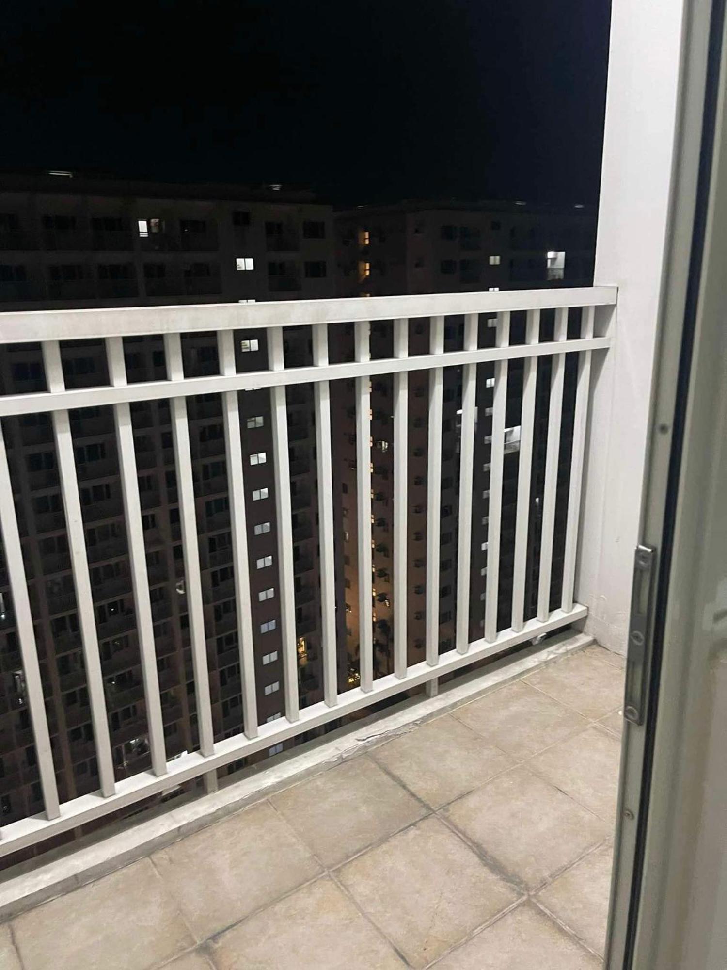 Shore 1 & 3 Residences Moa 1Br With Balcony By Darpm Manila Eksteriør billede
