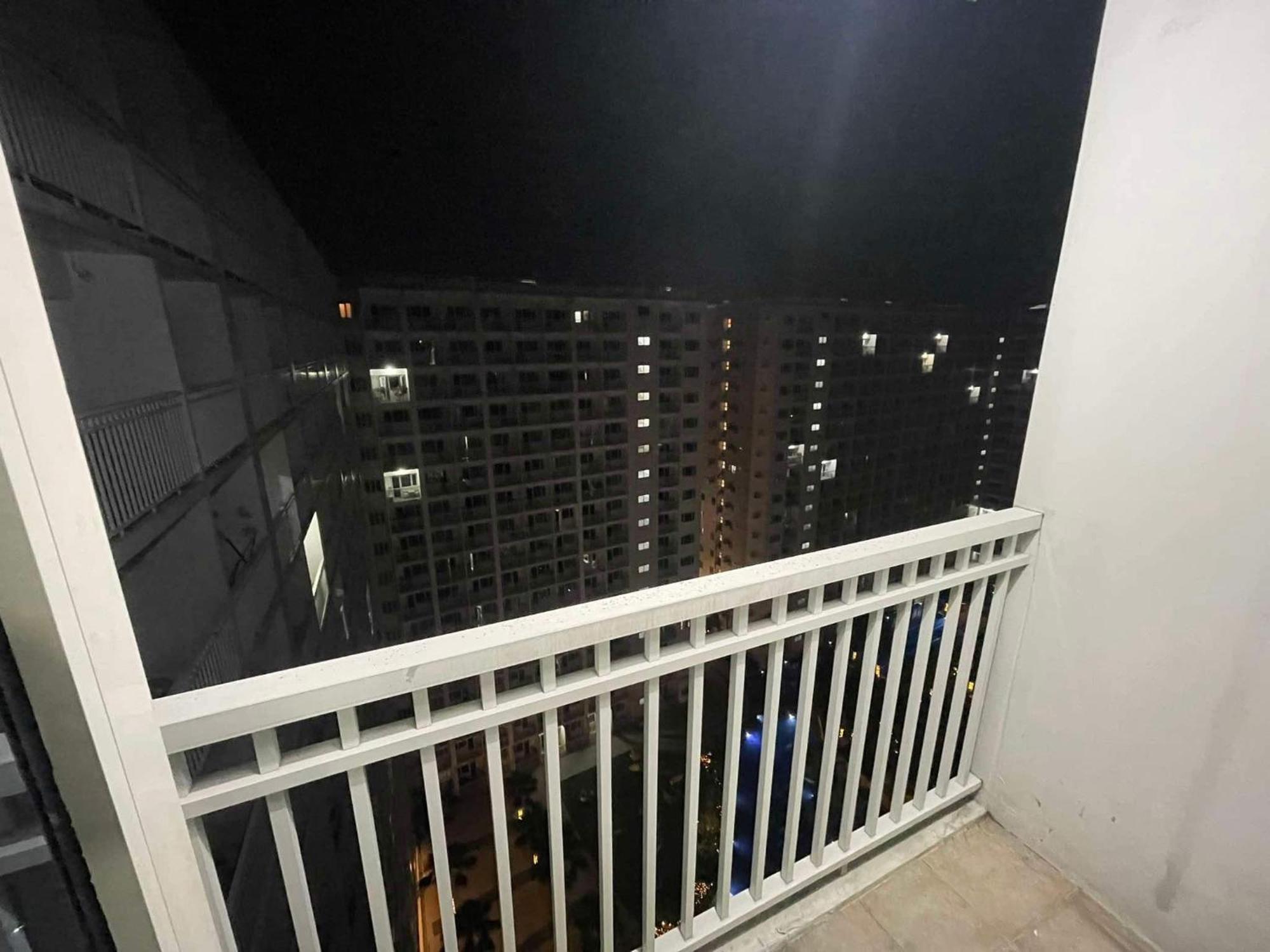 Shore 1 & 3 Residences Moa 1Br With Balcony By Darpm Manila Eksteriør billede