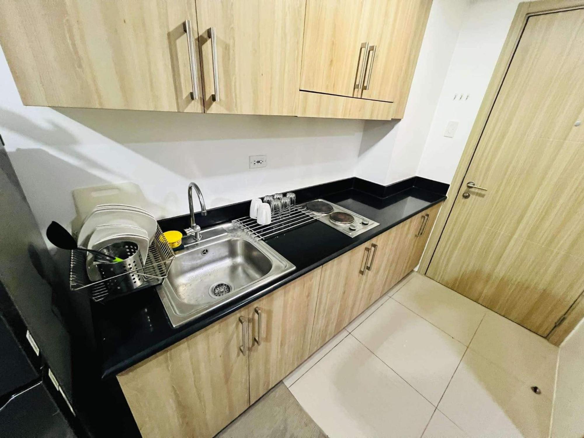 Shore 1 & 3 Residences Moa 1Br With Balcony By Darpm Manila Eksteriør billede