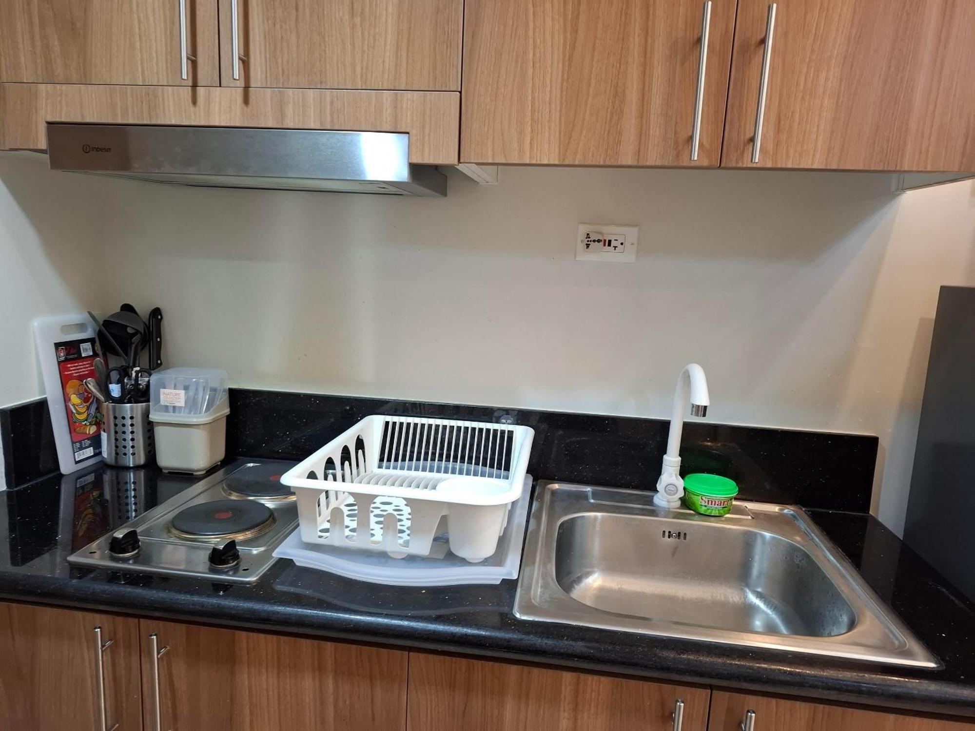 Shore 1 & 3 Residences Moa 1Br With Balcony By Darpm Manila Eksteriør billede