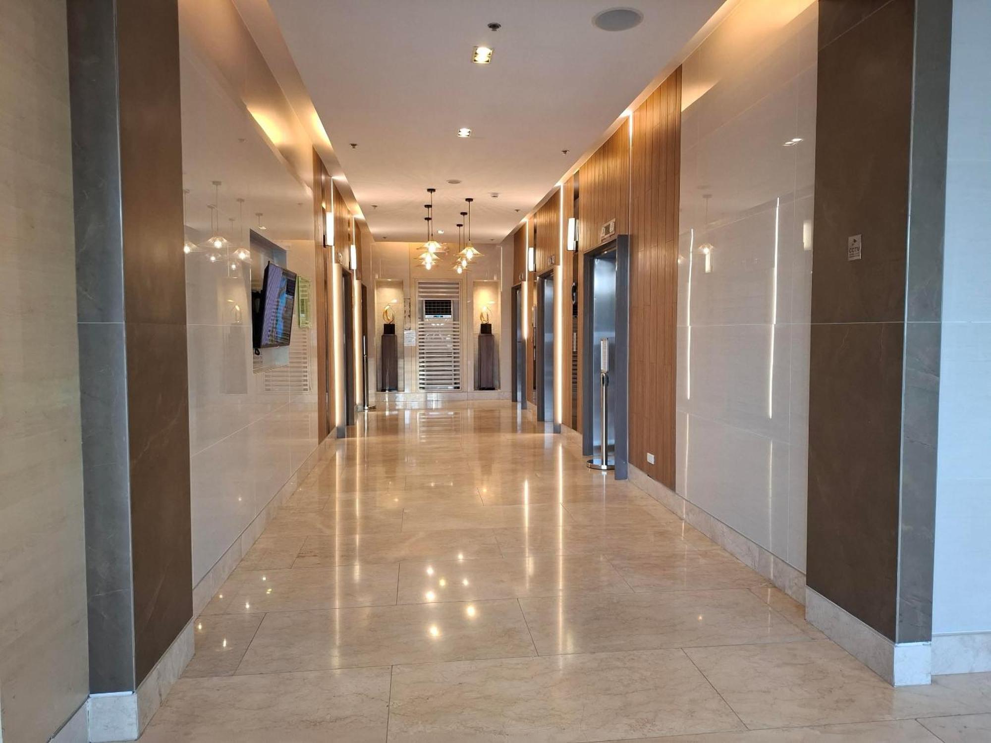 Shore 1 & 3 Residences Moa 1Br With Balcony By Darpm Manila Eksteriør billede