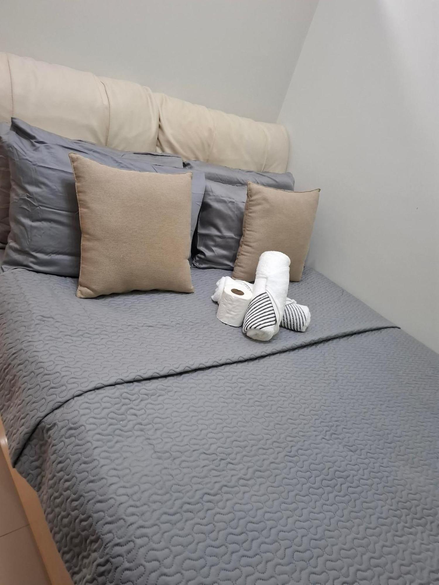 Shore 1 & 3 Residences Moa 1Br With Balcony By Darpm Manila Eksteriør billede